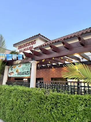 Mariscos La Palma Sushi, business photo 3