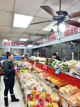 Peck Market, business photo 2
