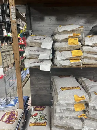 Wes's Pets & Feeds, business photo 3